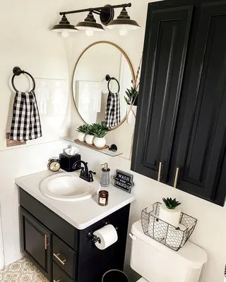 Abstract Emergency Plumber Logo