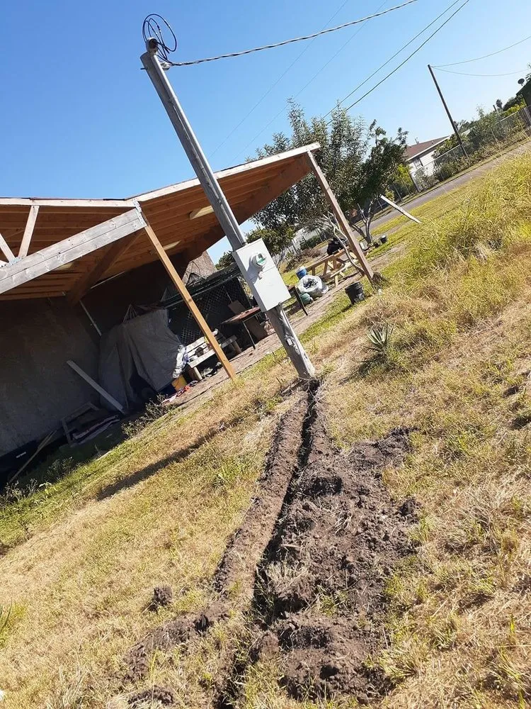 Slide of Abundiz Electrician