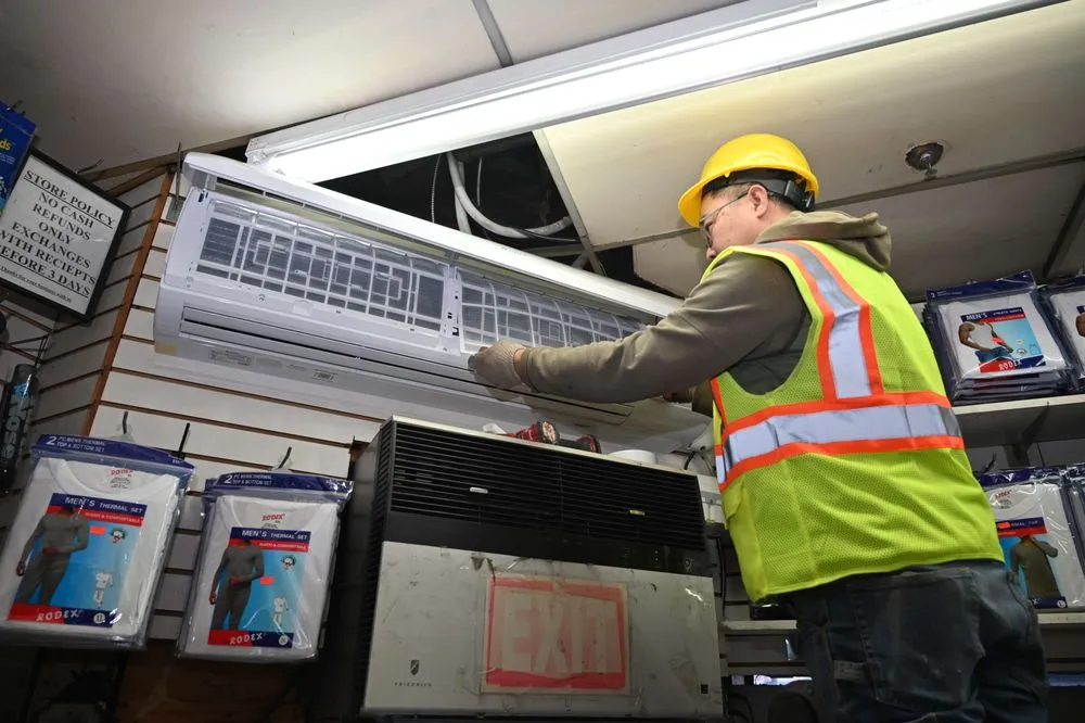 Reliable air conditioning service in Flushing, NY - AC & Appliances Center