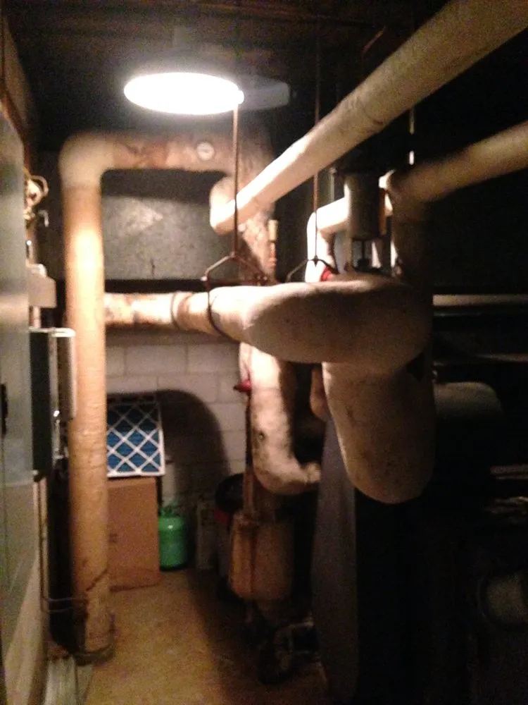 Slide of A/C Doctors.tv