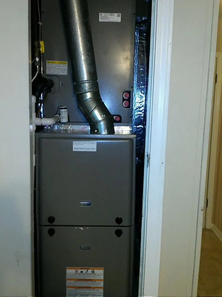 Slide of A/C Emergency Team