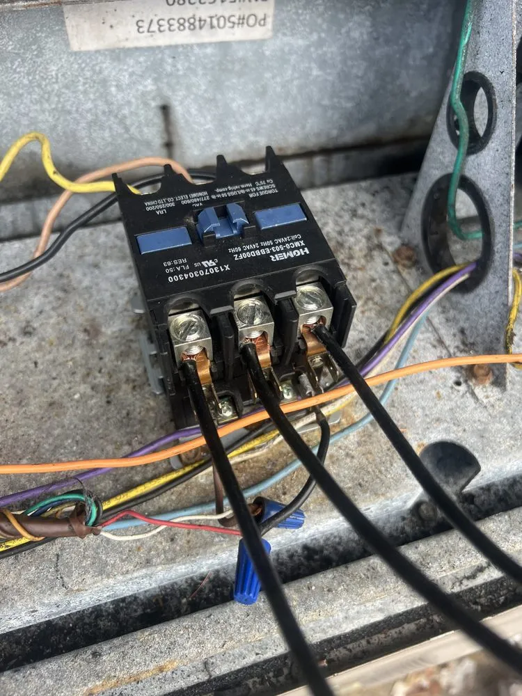 Slide of AC Fabelo Service