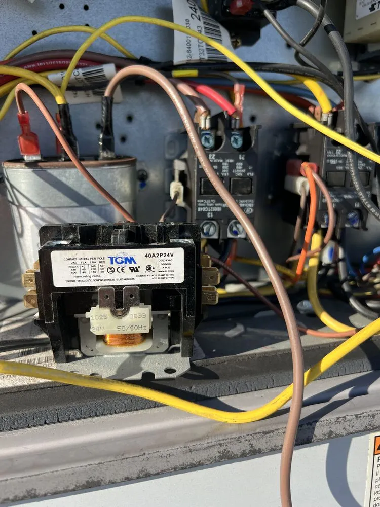 Slide of AC Fabelo Service