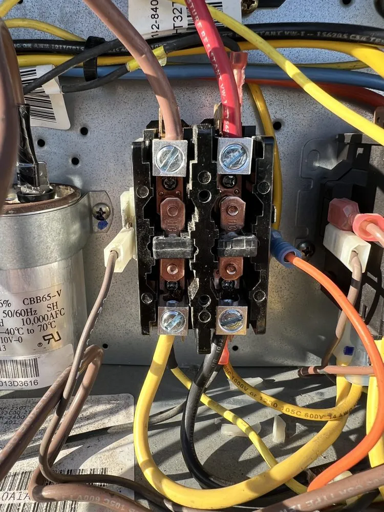 Slide of AC Fabelo Service