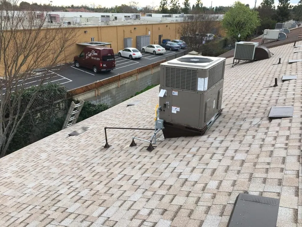 Slide of A/C Fast Solutions