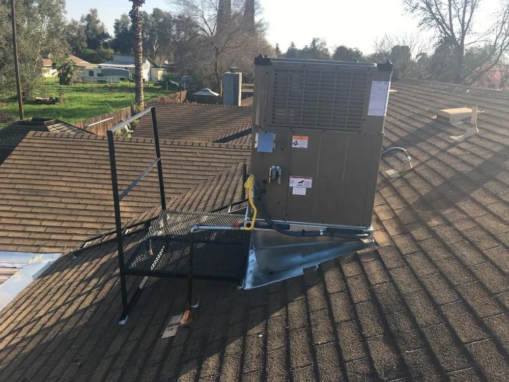 Slide of A/C Fast Solutions