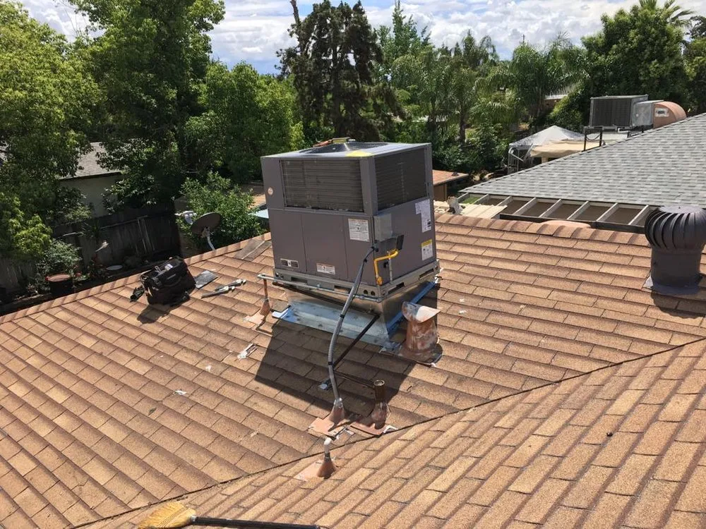 Slide of A/C Fast Solutions