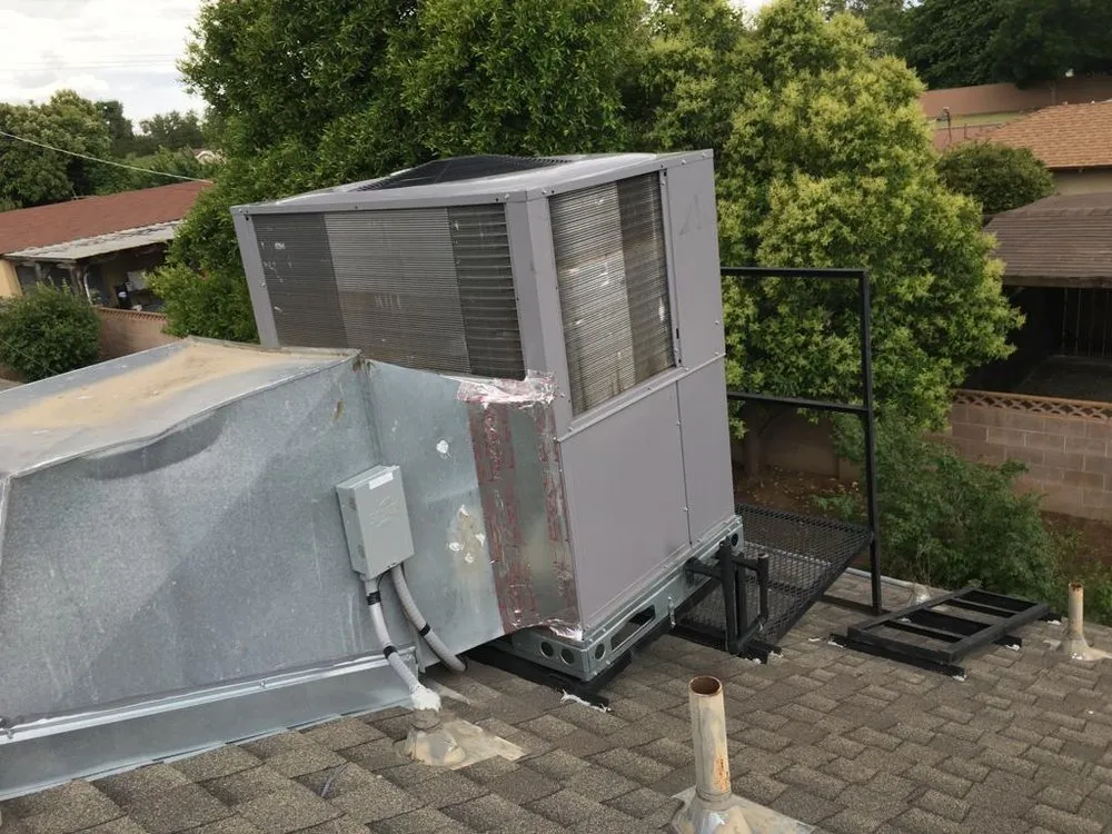 Slide of A/C Fast Solutions