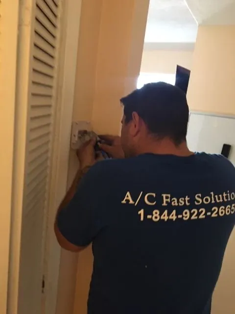 Slide of A/C Fast Solutions