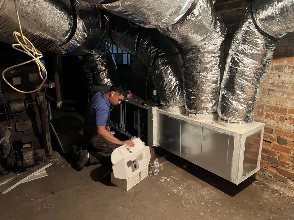 Slide of A/C Man Heating and Air