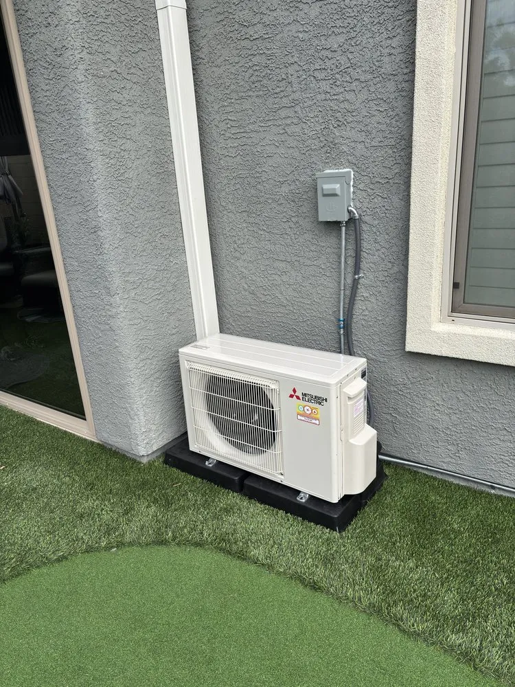 Slide of A/C Medic Vegas