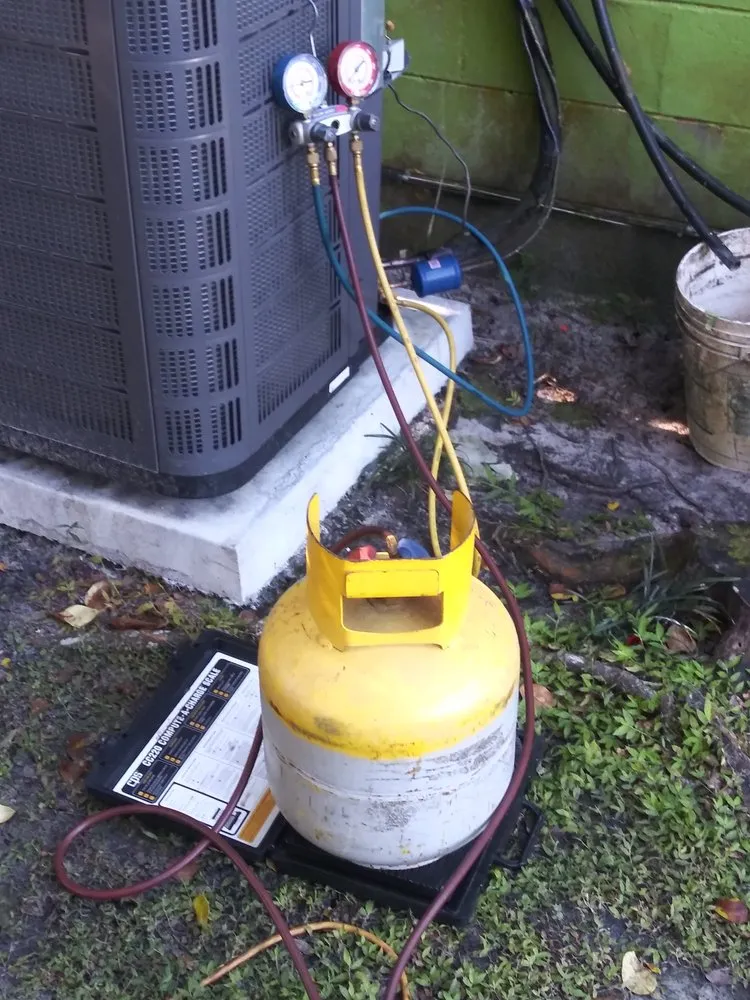 Slide of A/C Medics of Orlando