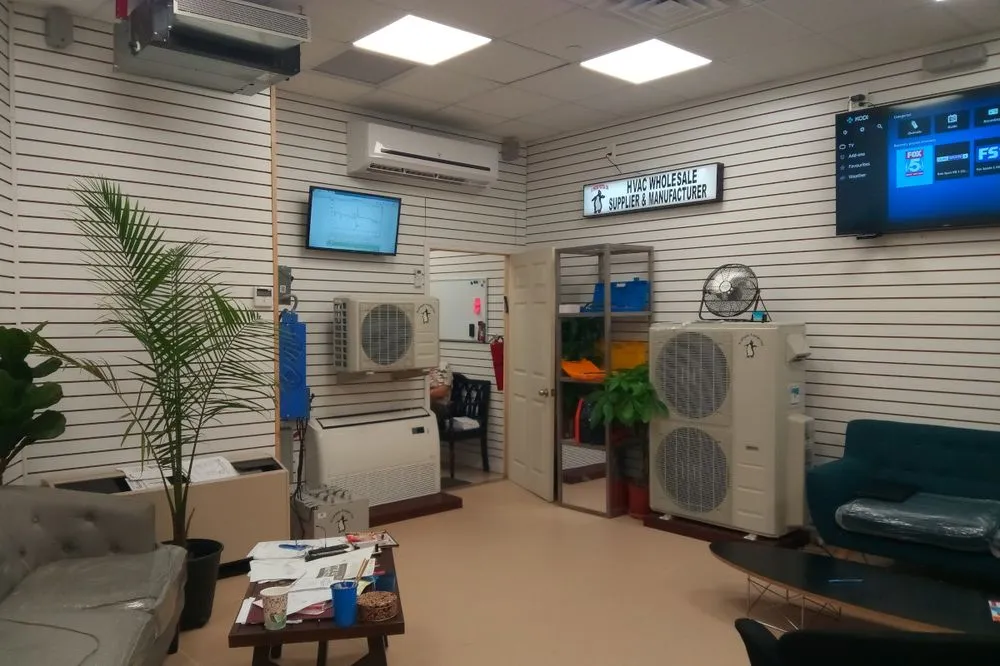 Slide of AC Penguin Prestige