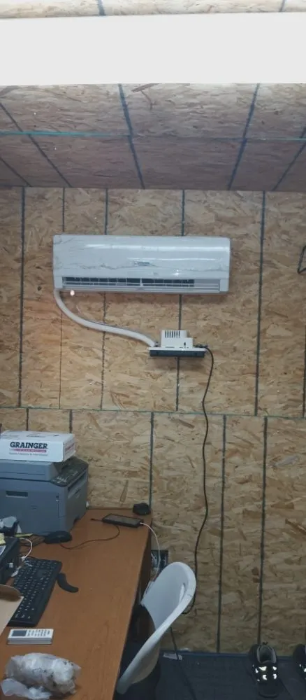 Slide of AC Plus Services