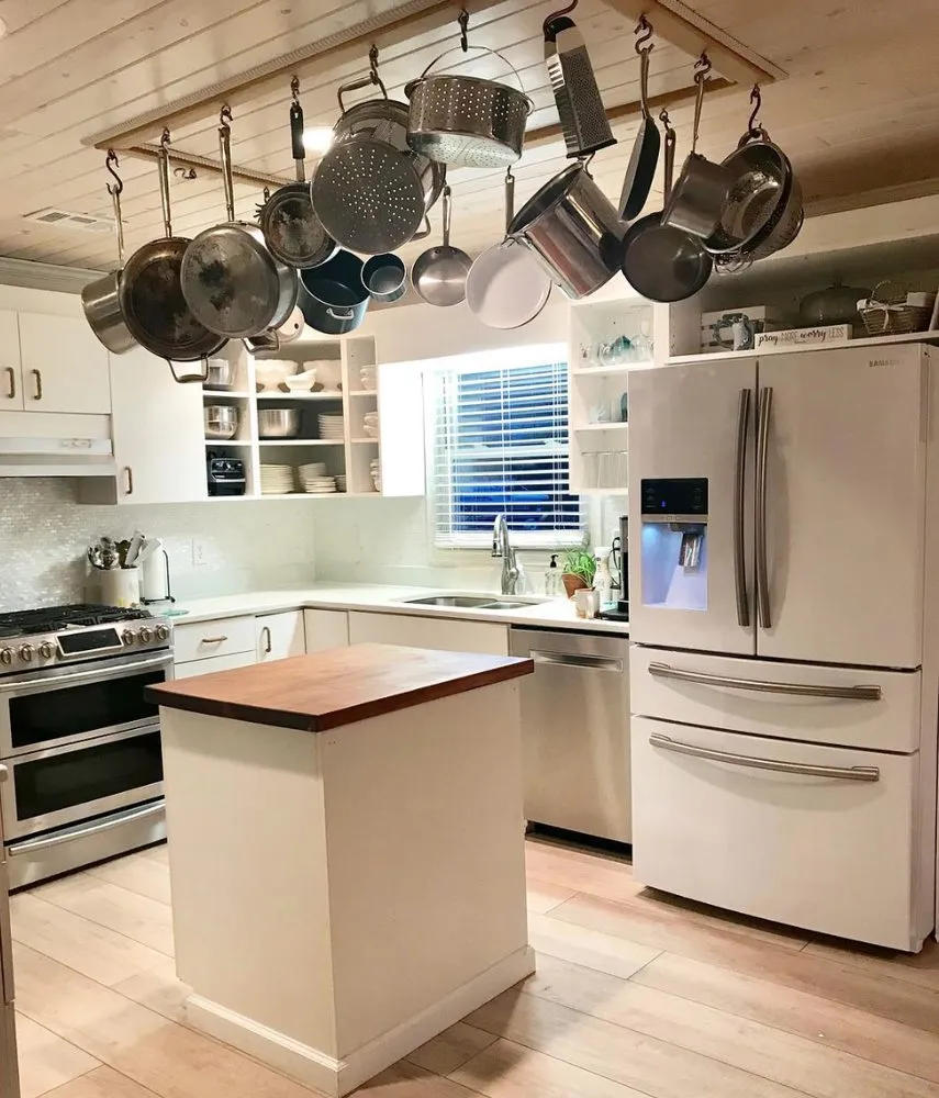 Slide of AC Repair Center