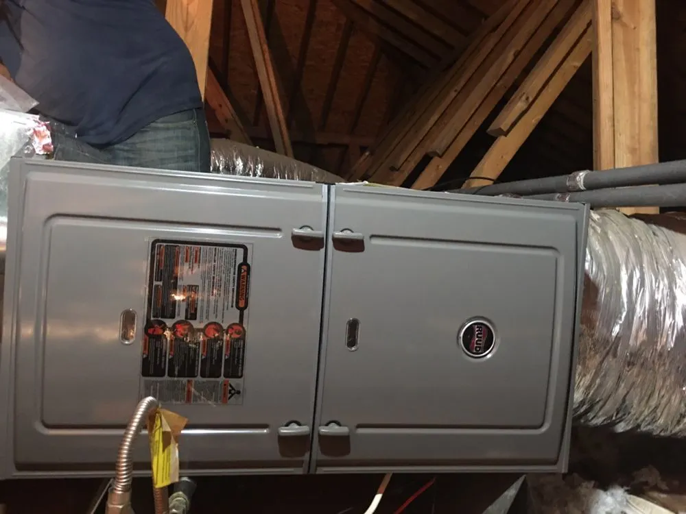 Slide of A/C Services Air Conditioning