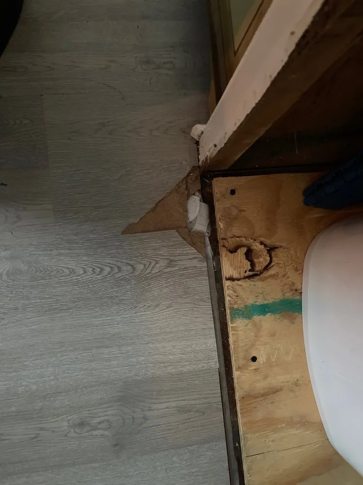 Slide of AC Warehouse - Bradenton