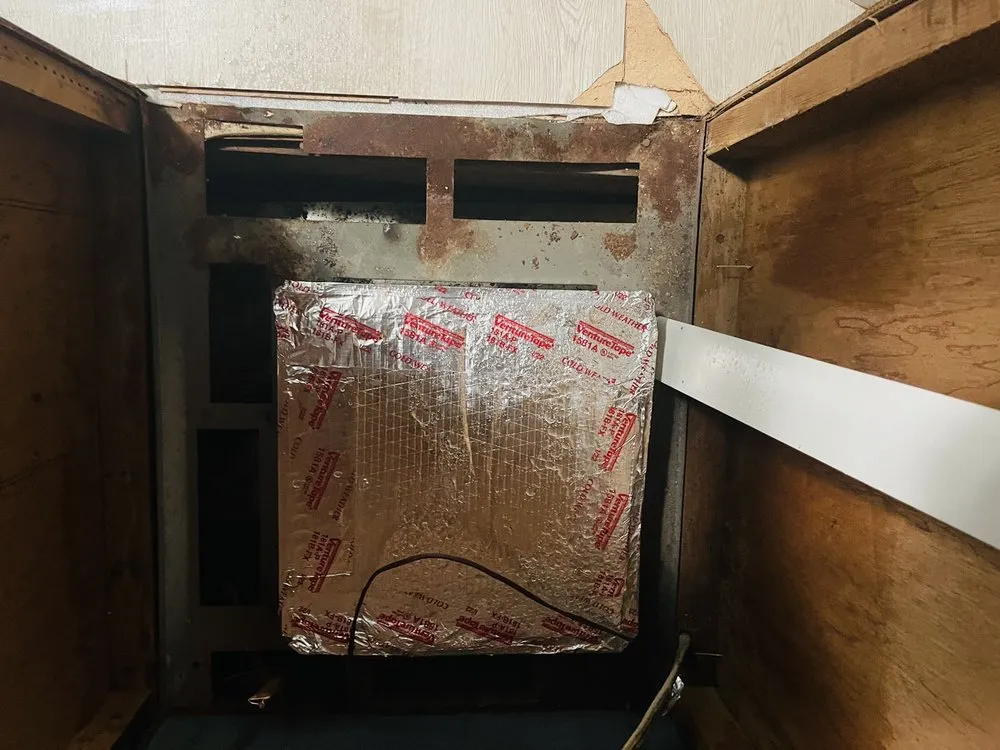 Slide of AC Warehouse - Bradenton