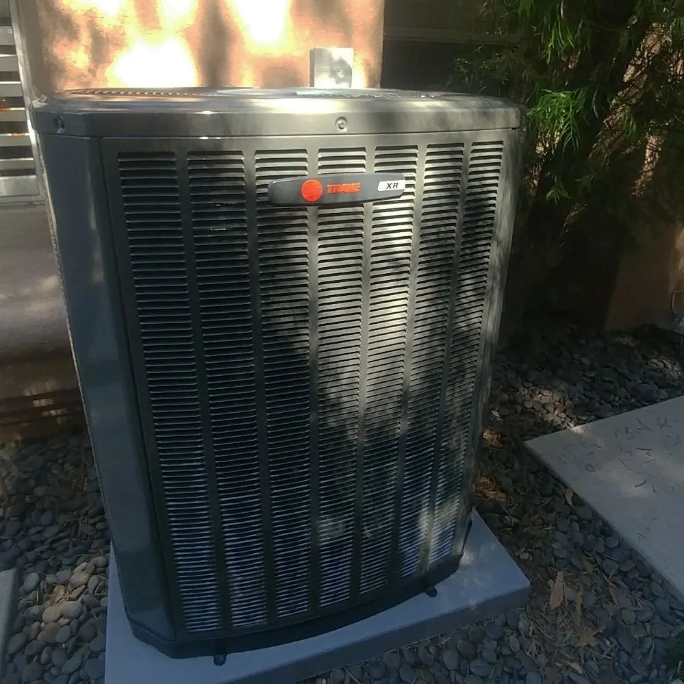 Slide of Accolade Air