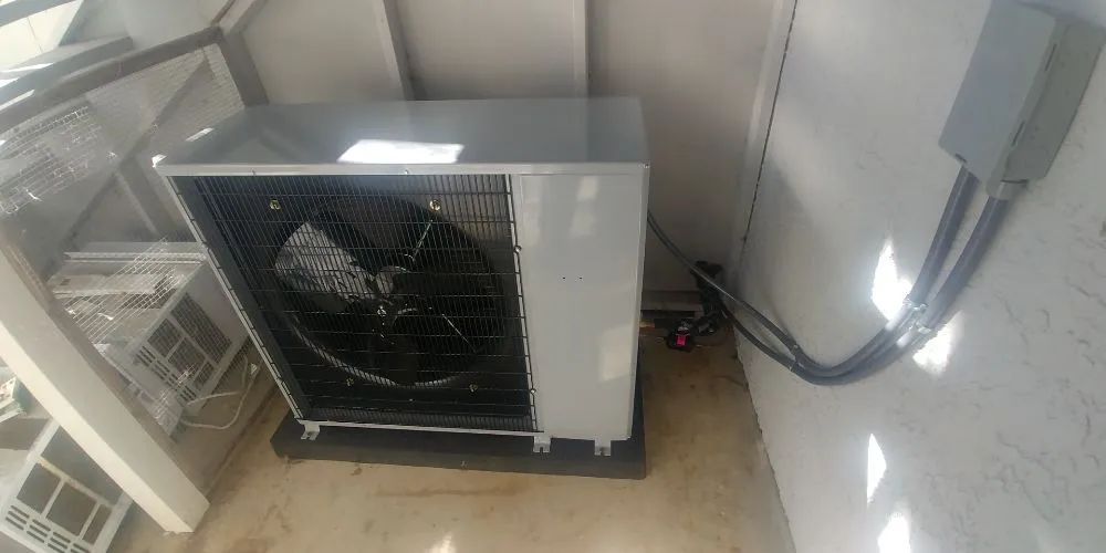 Slide of Accolade Air