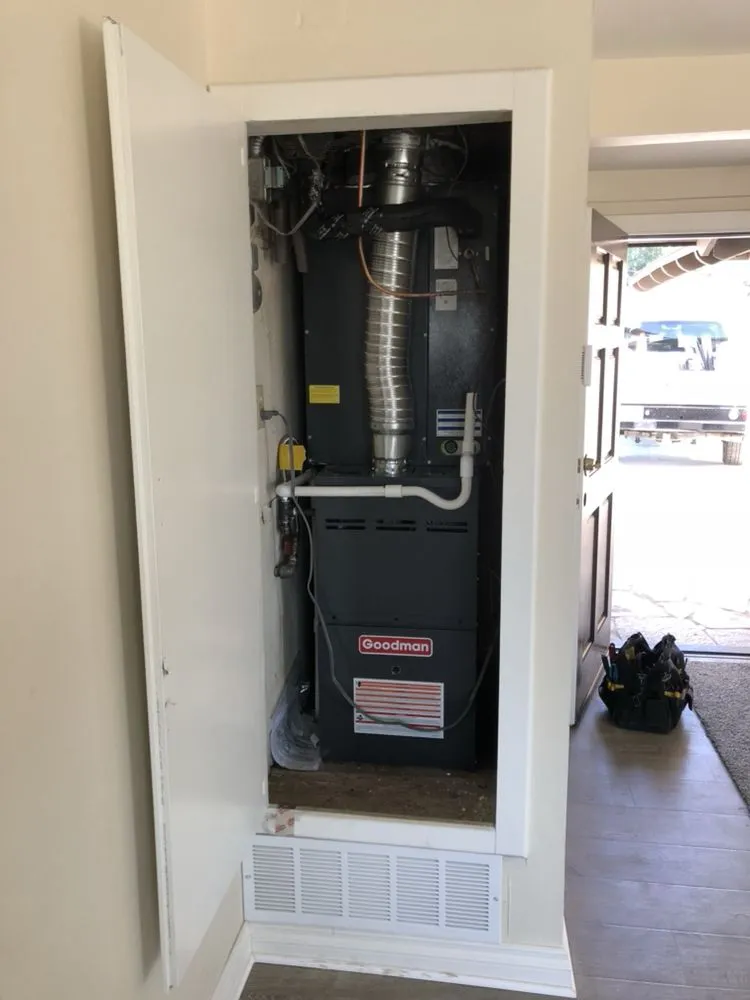 Slide of Accu Heating & Air