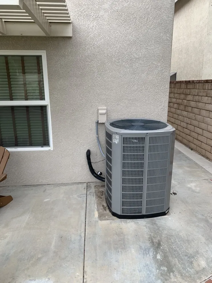 Slide of Accu Heating & Air