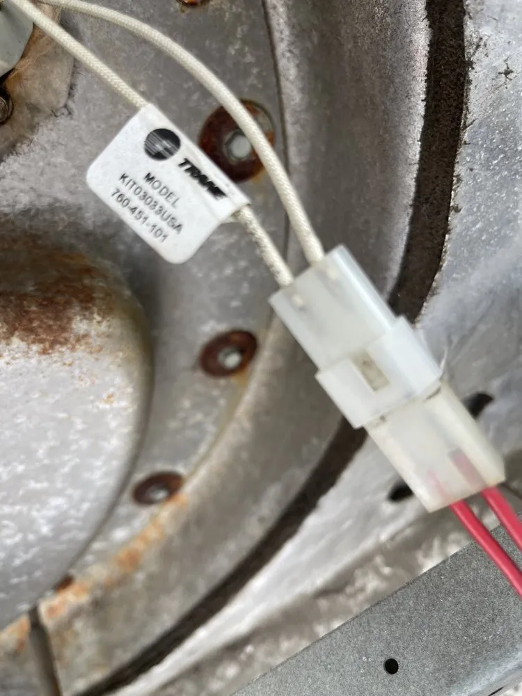 Slide of Accurate Services Tech