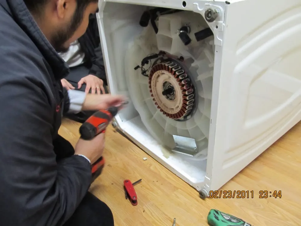 Slide of Ace Appliance Sales & Service