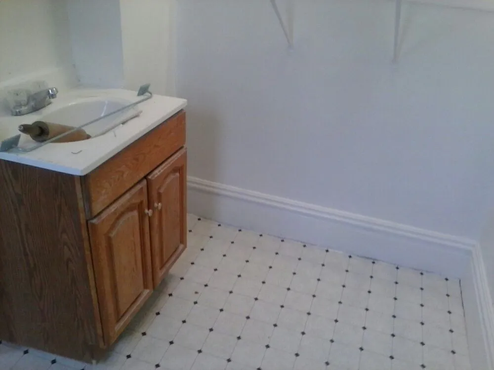 Slide of Ace Appliance