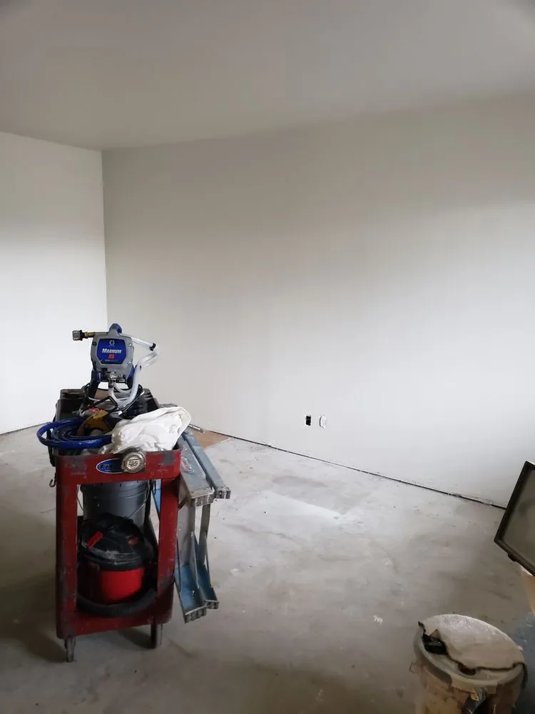 Slide of ACES Hand-E Services