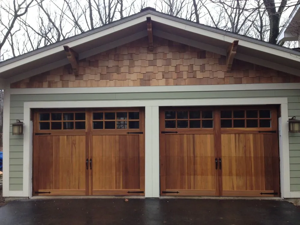 Slide of Acme Tech Services