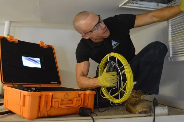 Action Duct Cleaning Logo