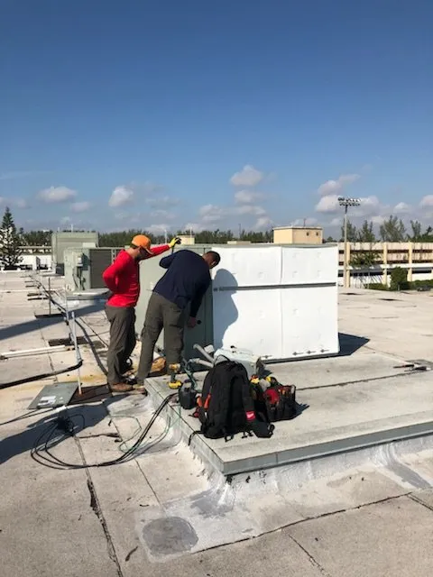 Slide of ACV-2 Air Contractor