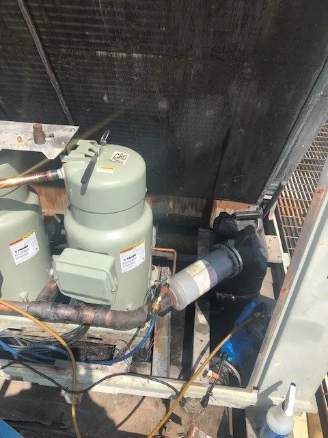 Slide of Admiral Airtech