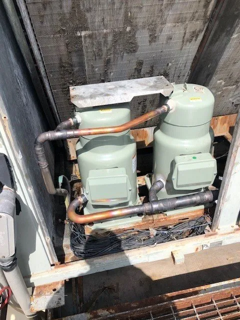 Slide of Admiral Airtech