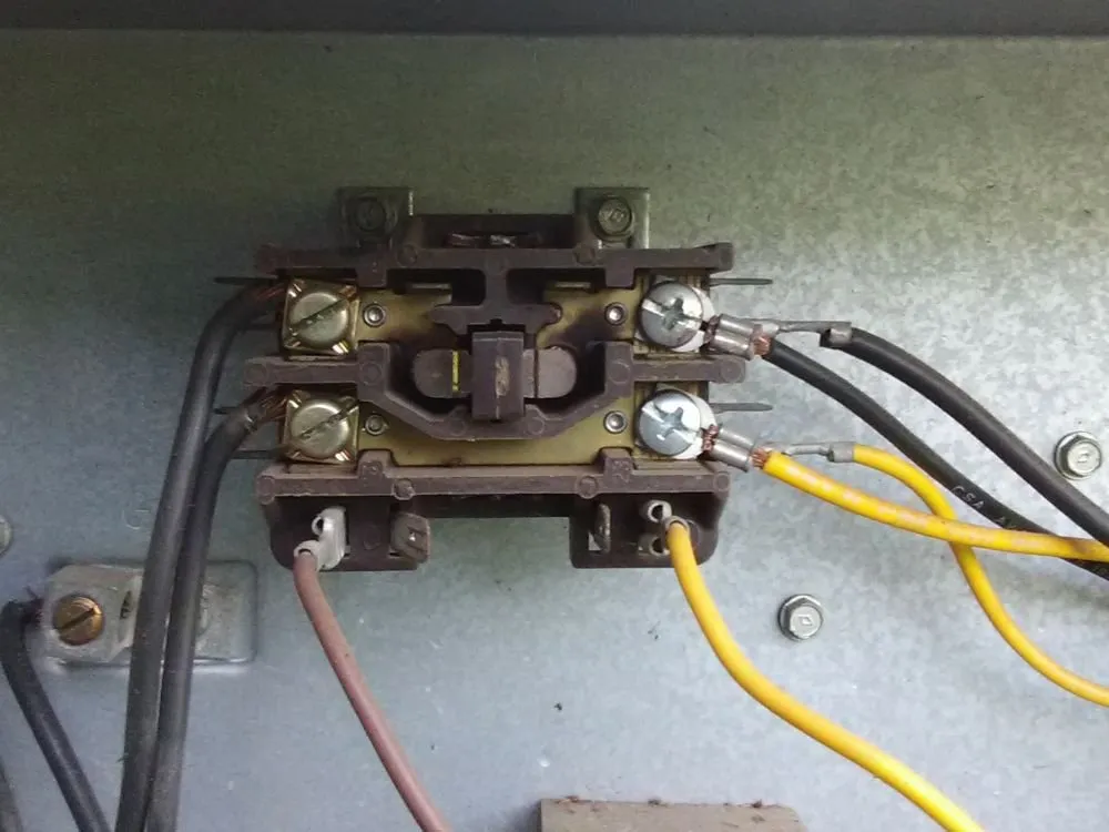 Slide of Admiral Services