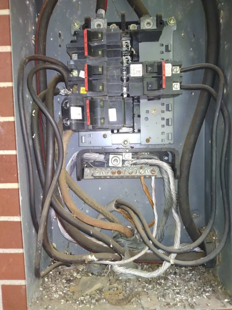 Slide of Admiral Services