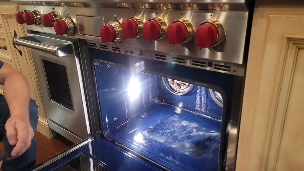 Slide of ADRIUM Service Solutions