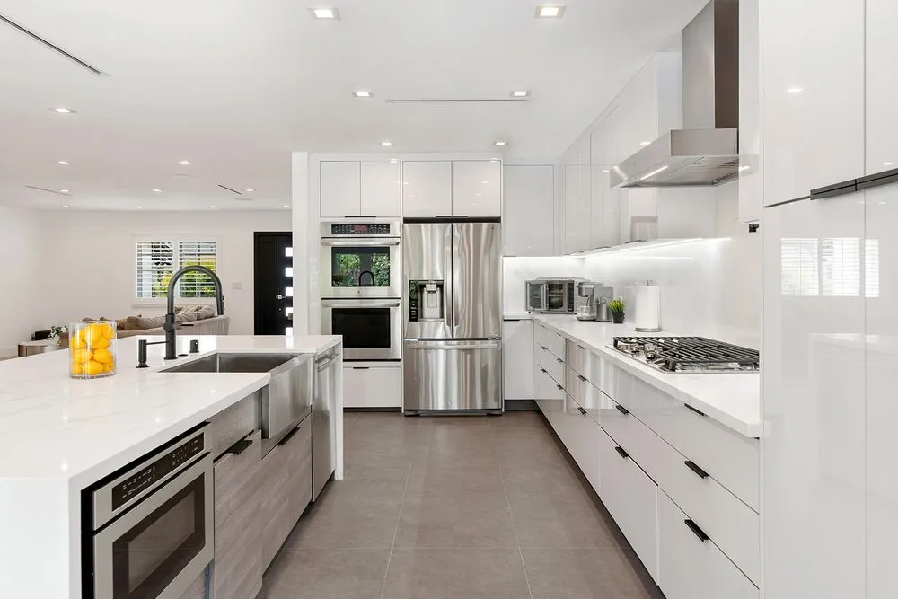 Local heating and cooling service experts serving Tarzana, CA - ADU Builder and Construction