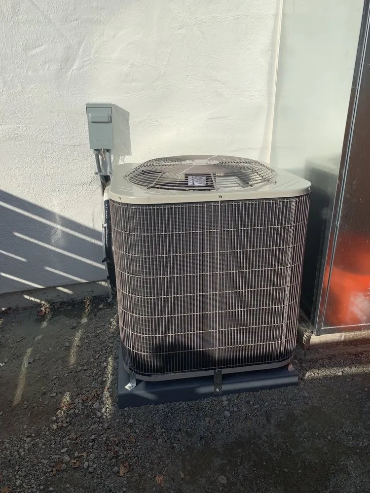 Slide of Advance Heating & Air Conditioning