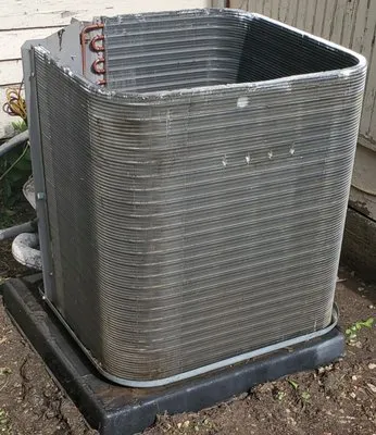 Advance Maintenance Logo