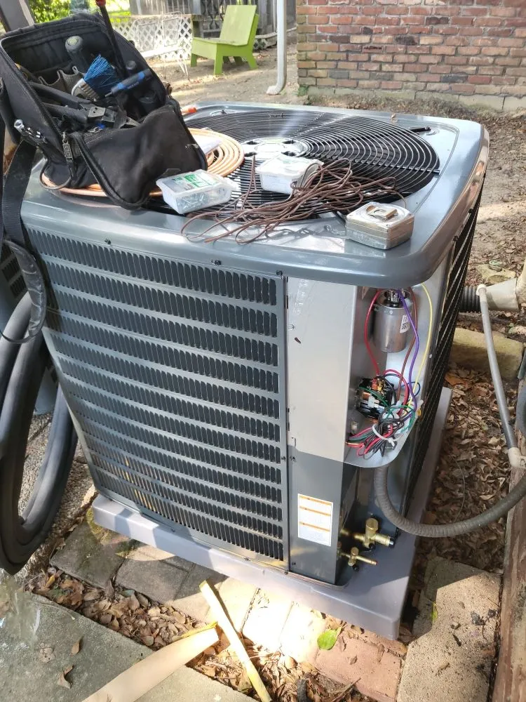 Slide of Advance Tech HVAC & Refrigeration