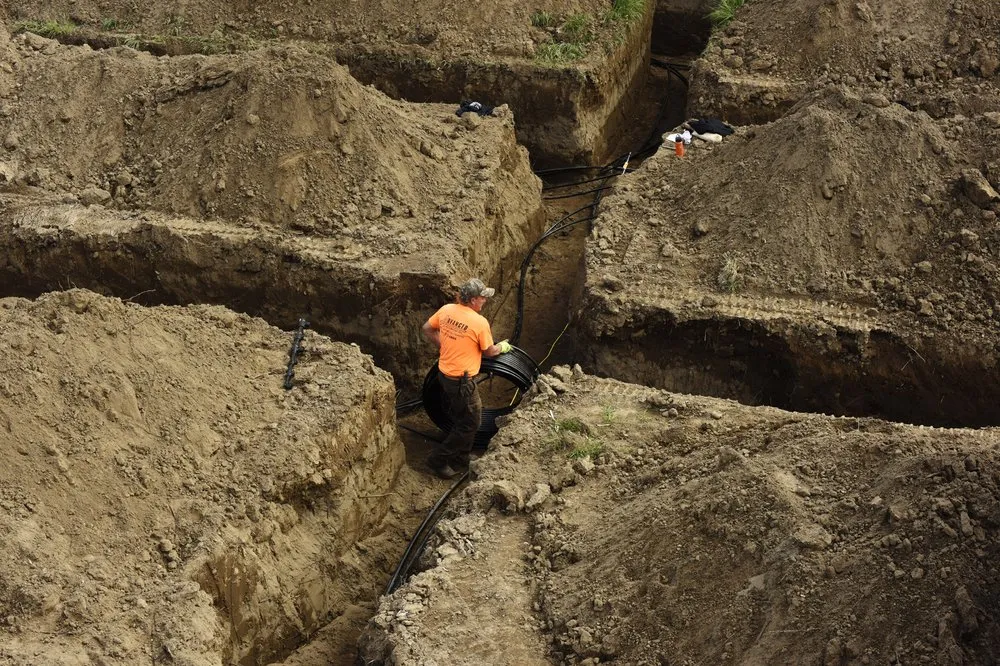 Slide of Advanced Air & Metal