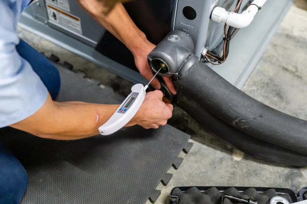 Slide of Advanced Air