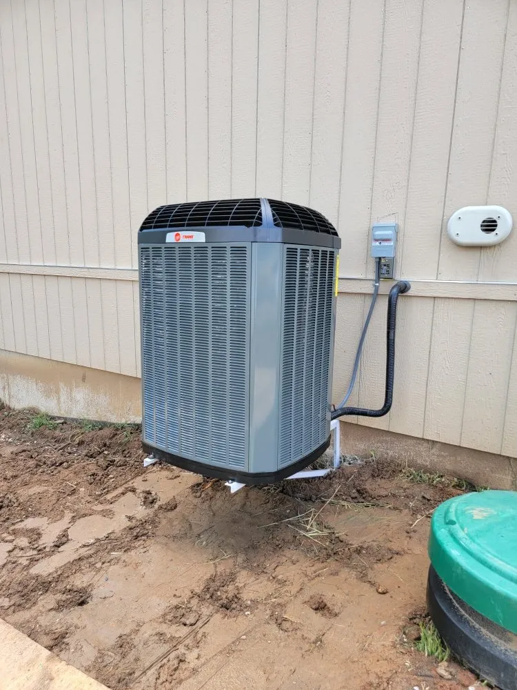 Certified heating and cooling service experts serving Lee's Summit, MO - Advanced Comfort Experts Heating & Cooling