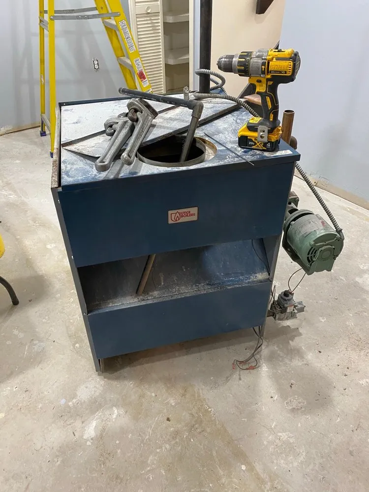 Slide of Advanced Heating & Air Conditioning