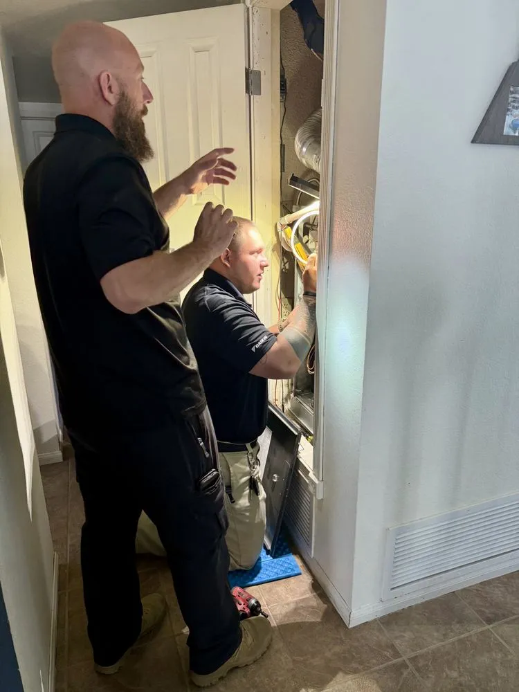 Slide of Advanced Heating & Air Conditioning