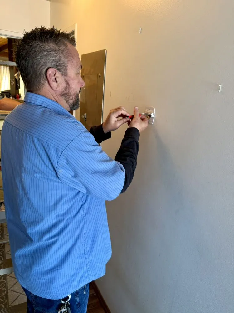 Slide of Advanced Heating & Air Conditioning