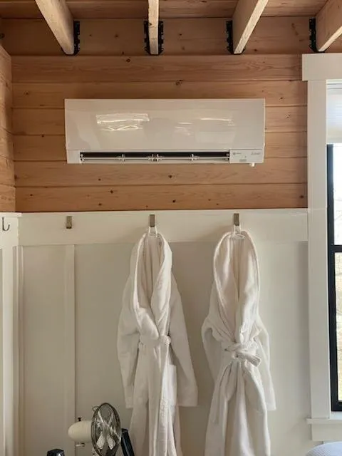 Slide of Advanced Heating & Air