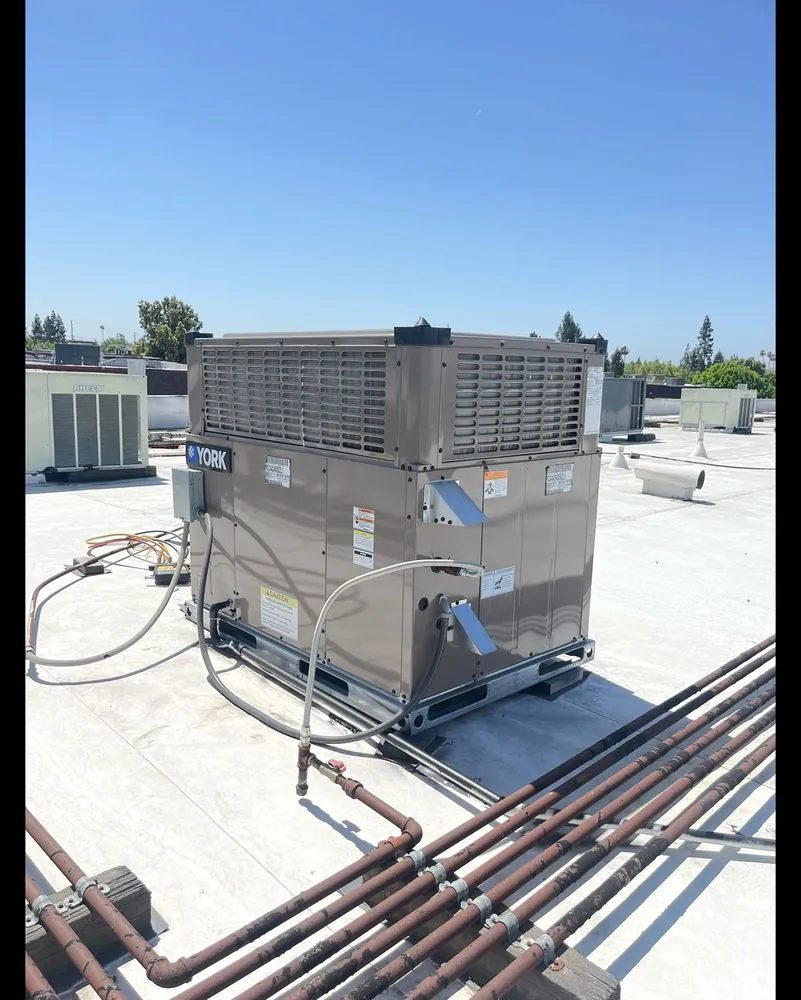 Slide of Advanced Tech 209